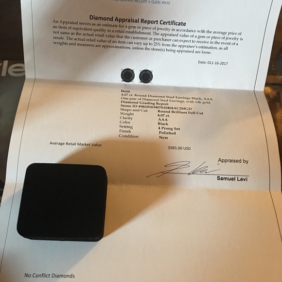 Diamond earrings - Picture 7 of 7